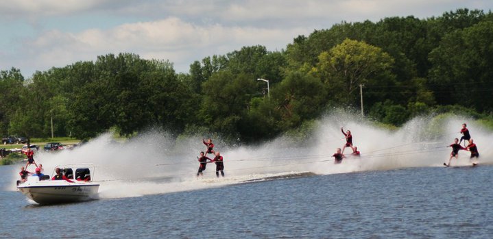 Aberdeen Aqua Addicts Water Ski Team Barefooting